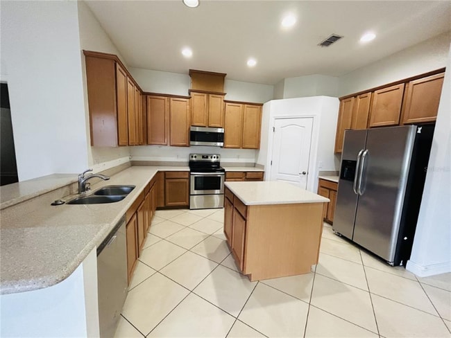 Photo - 1642 Chandelle Ln