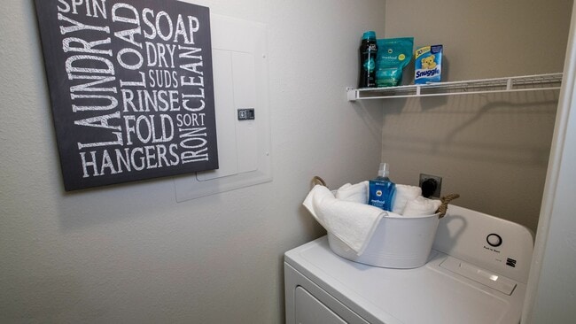 Every apartment home at The Avenue comes complete with a full-size washer and dryer – the ultimate convenience for your robust lifestyle.
