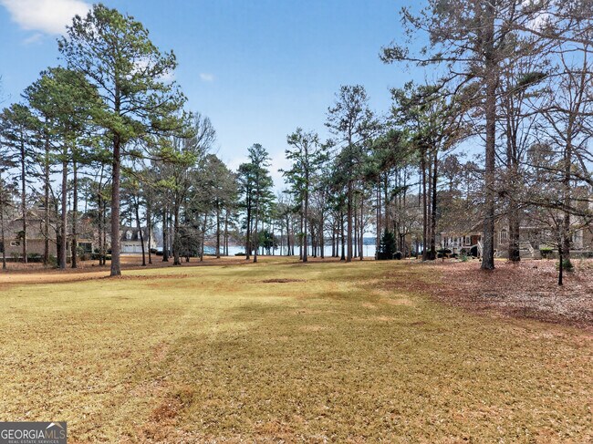 Photo - 107 Millpond Ln