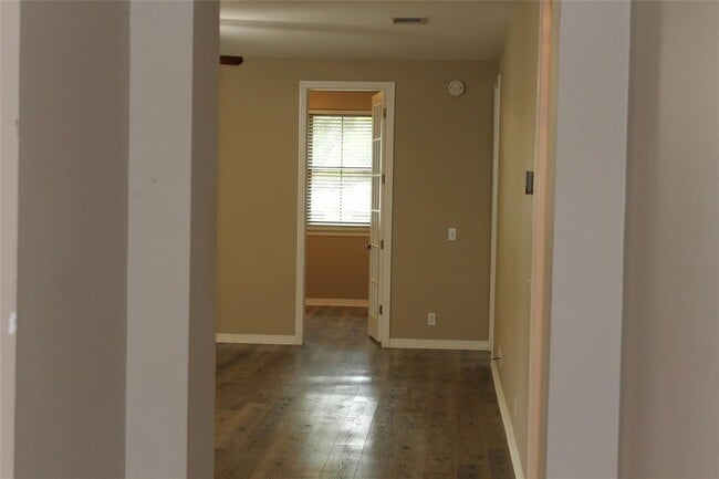 Photo - 11558 Spicewood Pkwy Unidad 13
