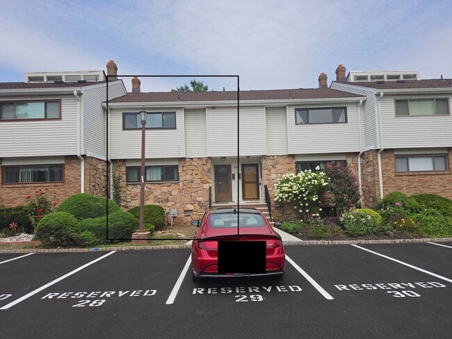 918 Merritt Dr