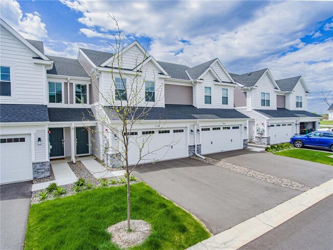 Photo - 1504 Dogwood Ln Townhome