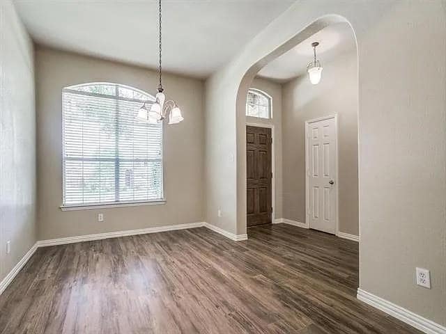 Photo - 10272 Bancroft Ln