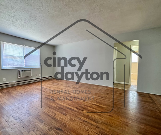 Photo - 6118 Stover Ave