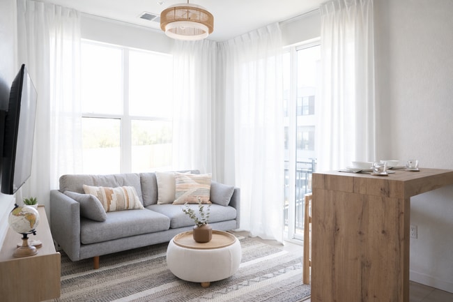 Photo - 1650 Sheridan Blvd