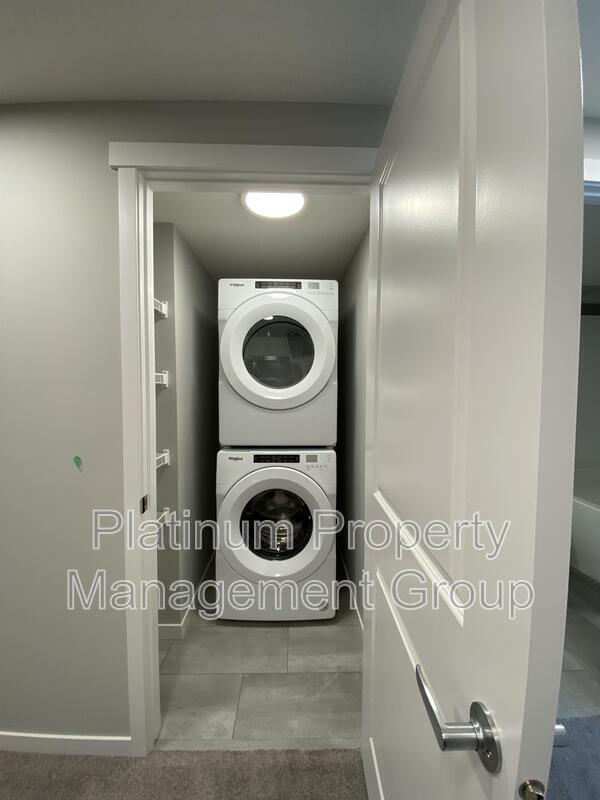 Photo - 1090 Mahogany Blvd SE