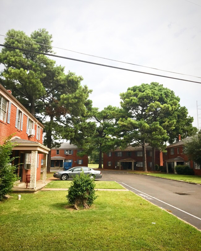 Photo - Thompson Heights