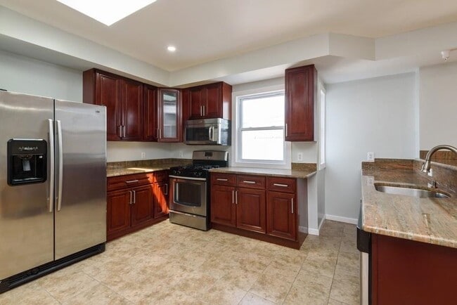 Photo - 306 3rd St Unit 3