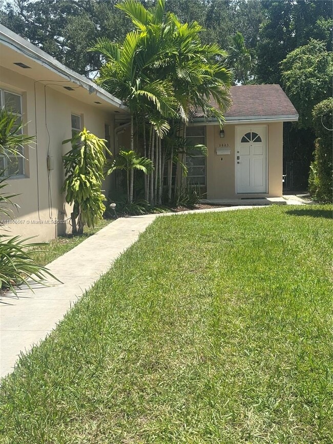Building Photo - 2823 SW 38th Ct Unit 2823 Rental