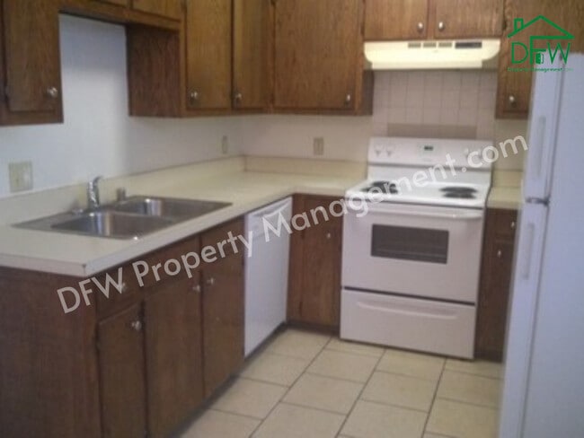 Photo - Walnut Apartments