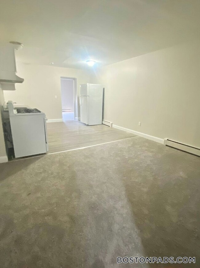 677 Middle St Unit 12