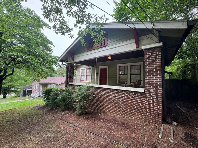 Building Photo - 8333 Vassar Ave