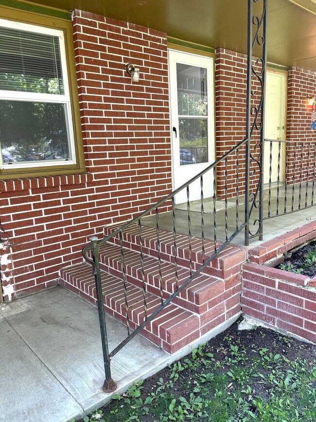 Photo - Completely Remodeled Three Bedroom One Bath in Richland - Move in Ready!! Unidad 1312 Mahan Ave