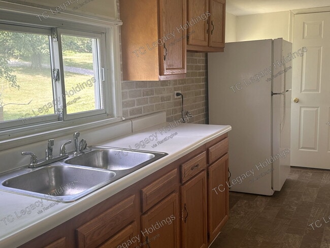 1217 Fleming Dr