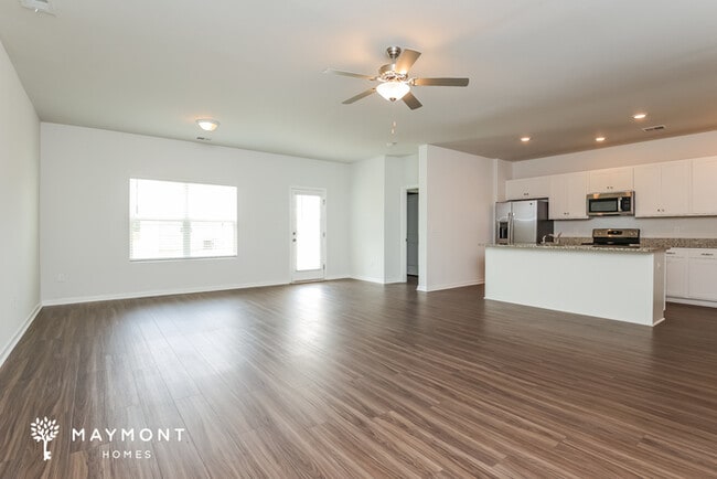 Photo - 301 Augustine Dr