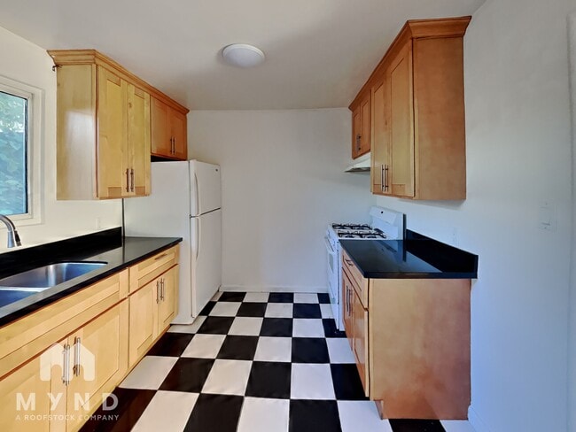 Photo - 2820 Garden St Unit A