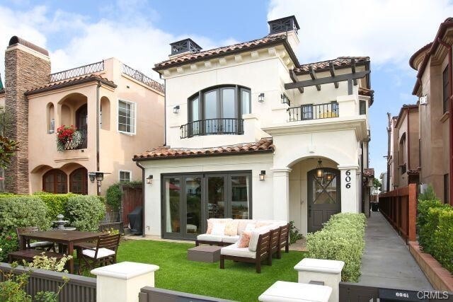 Photo - 606 Marigold Ave (Newport Beach, CA)