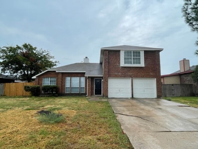 Building Photo - Beautiful 2 Story Updated Home in Grand Prairie