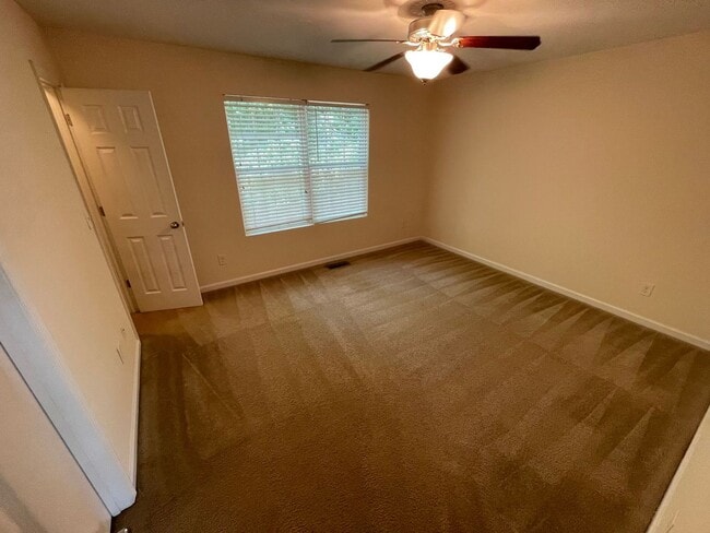 Photo - PRE-LEASING FOR AUGUST 2026!