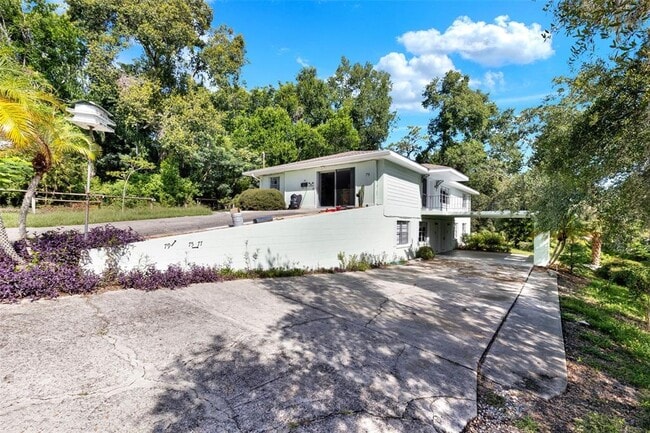 Photo - 75 Sunnyside Dr