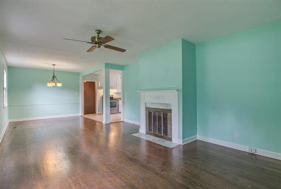 Photo - 520 Barrywood Dr