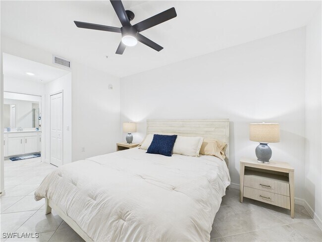 Photo - 5527 Double Eagle Cir Unit 3817