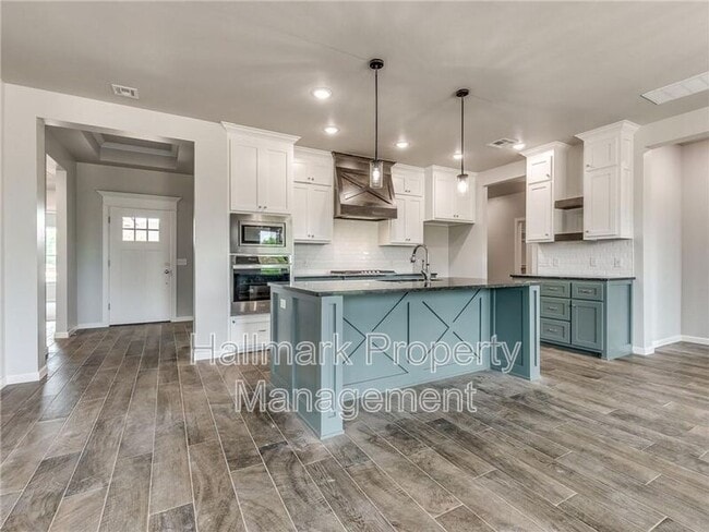 Photo - 4037 Hart St