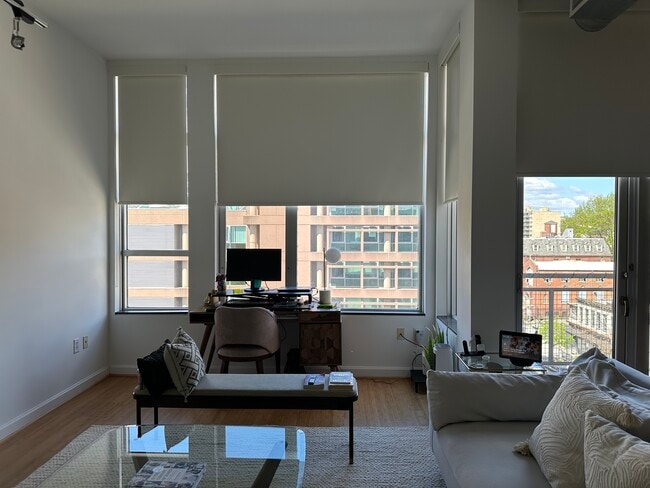 Photo - 1390 V St NW Unit 503