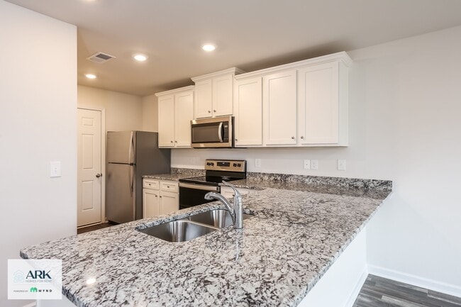 Photo - 6025 Mason Tucker Dr