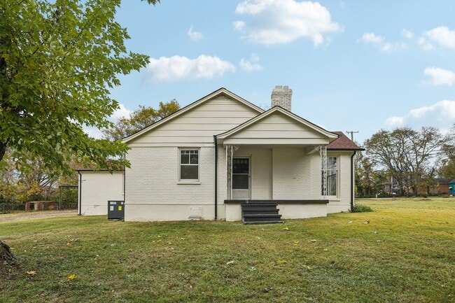 Photo - 2713 Brunswick Dr