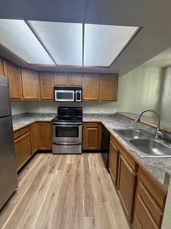 Photo - 2805 Cowles St Unit 3
