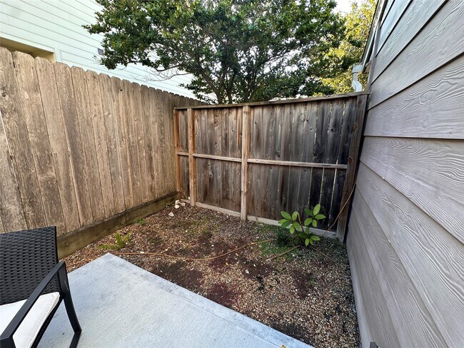 Photo - 13821 Hollowgreen Dr