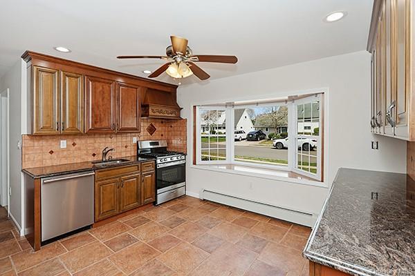 Photo - 48 Link Ln
