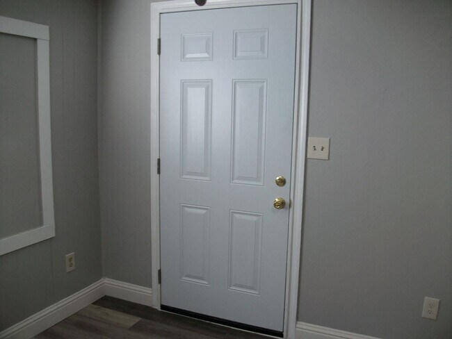 Photo - Studio centrally located in Sparks