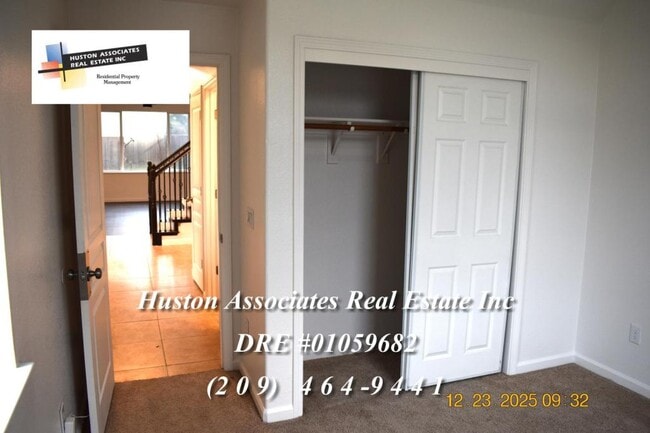 Photo - 5953 Pebblestone Way