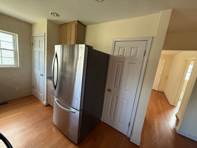 Photo - 8661 Litzsinger Rd