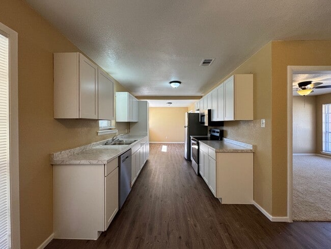 Photo - 1108 Duvall Dr