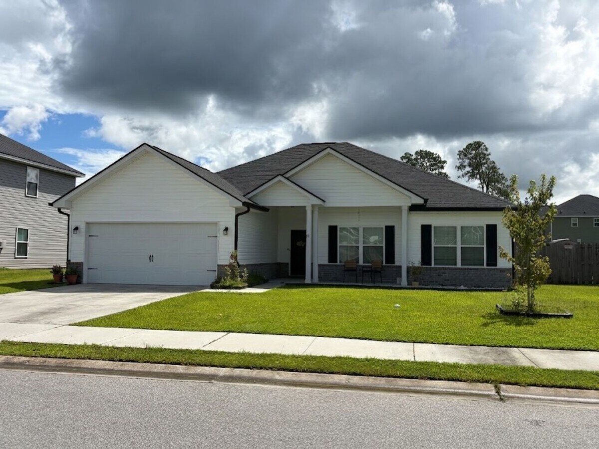 Photo - 76 Abode Ave