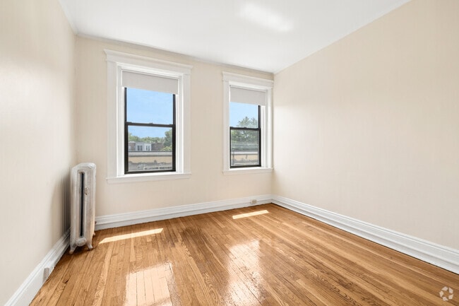 1BR, 1BA - 500SF - Living Room