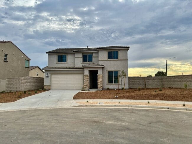 Building Photo - Brand New two-story 6 Bedrooms, 3 Baths So... Rental