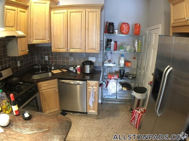 Building Photo - 47 Allston St Rental