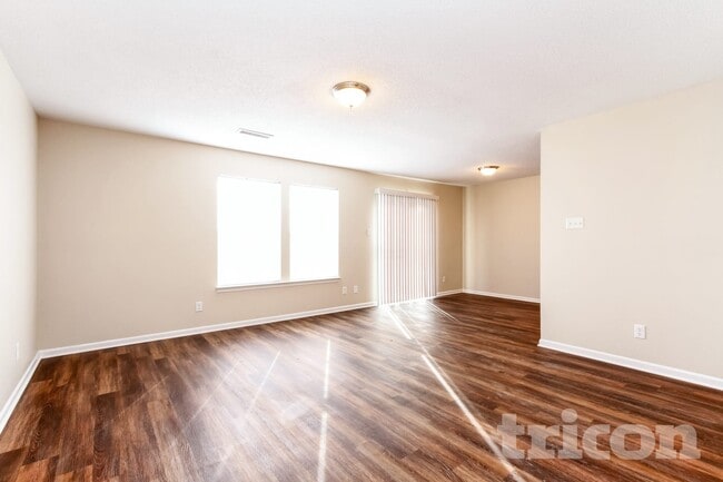 Photo - 10975 Walnut Grove Bend