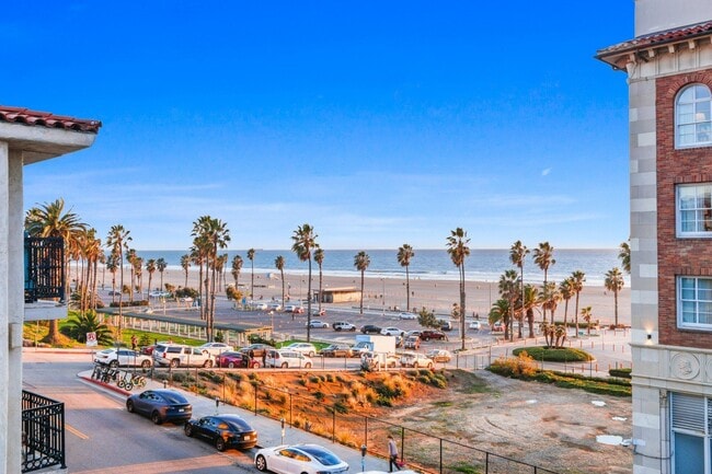 The Stanley on Ocean Way