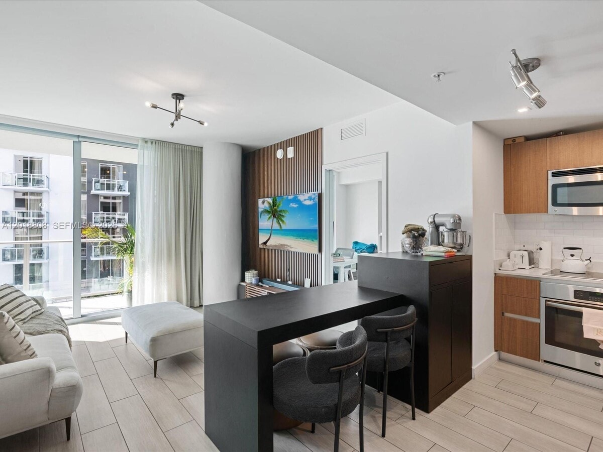Photo - 1600 SW 1st Ave Unit 712