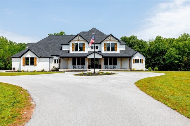 Photo - 2762 Wilson Ln