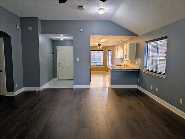 Photo - 14619 Golden Cypress Ln