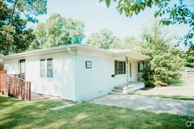 Building Photo - 501 Hayes St Rental