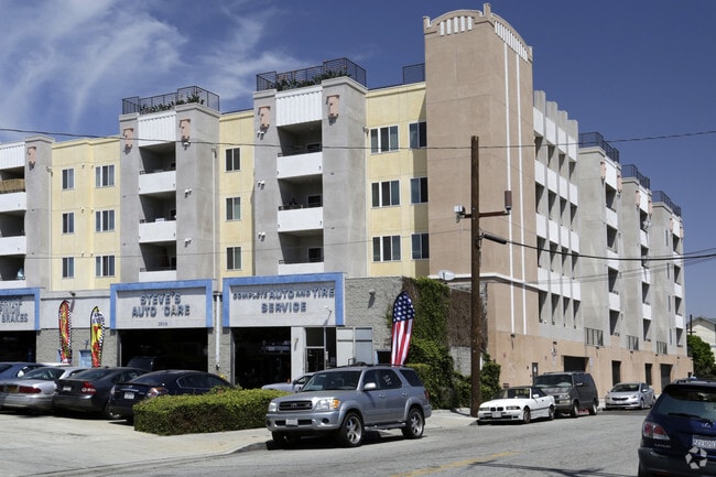 Photo - Icon at Rosecrans