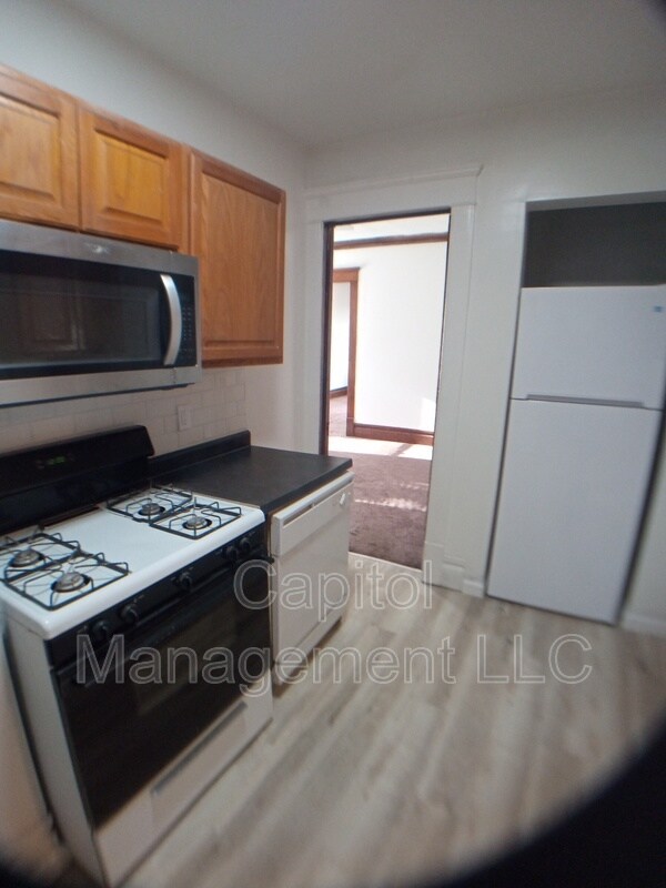Photo - 220 W Lapeer St Unidad 2