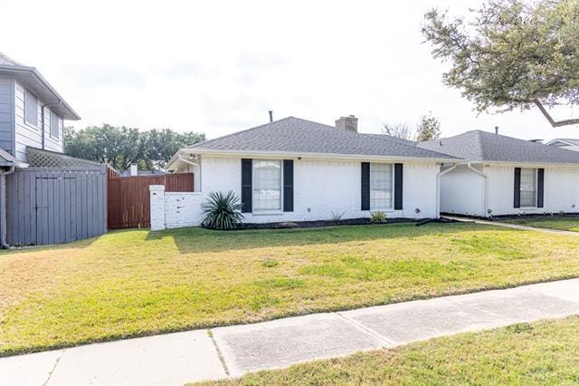 Photo - 2116 Teakwood Ln